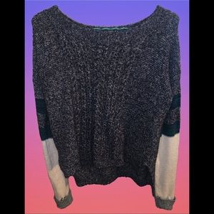 Grey crew neck soft full sleeve sweater